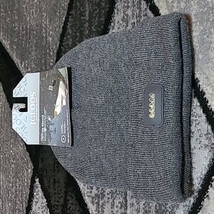 IGLOOS LIGHTED KNIT BEANIE STOCKING HAT